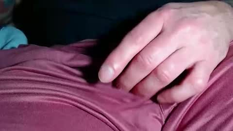 jeffersonel online show from April 4, 5:03 am