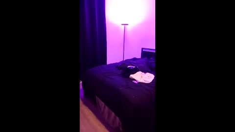 jeffinsoflo306725 online show from February 28, 6:39 am