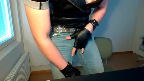 jeler888 online show from May 11, 4:04 pm