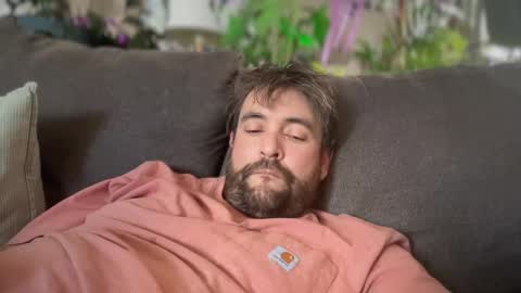 Guy Jones online show from March 12, 8:31 pm