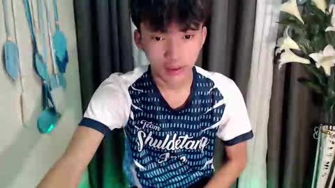 jemart_urnaughtboy online show from April 4, 11:56 pm