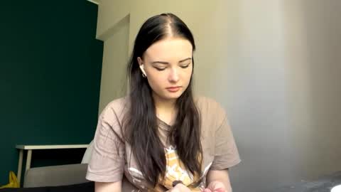 Luna online show from April 27, 10:13 am