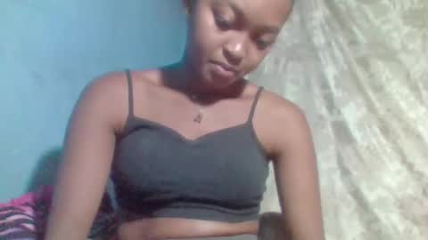 jenisca123 online show from June 17, 12:21 pm