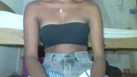 jenisca123 online show from February 22, 8:11 pm