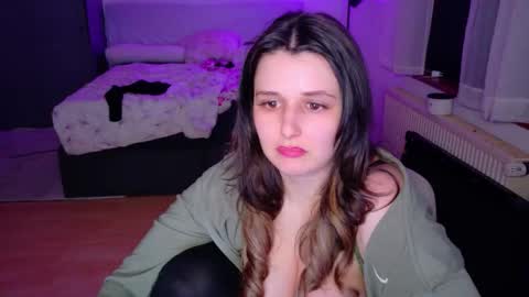 jennasxy19 online show from January 18, 7:56 pm