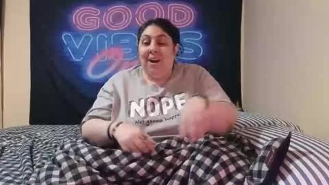  Dragon Queen. Be my Dragon --  and  online show from February 12, 2:48 am