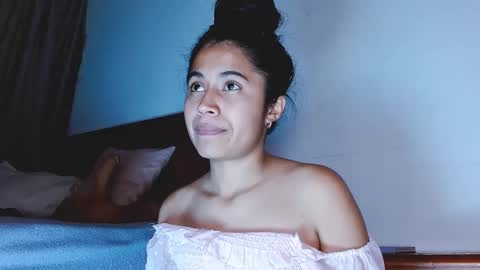 jenner_lena online show from May 25, 5:24 am