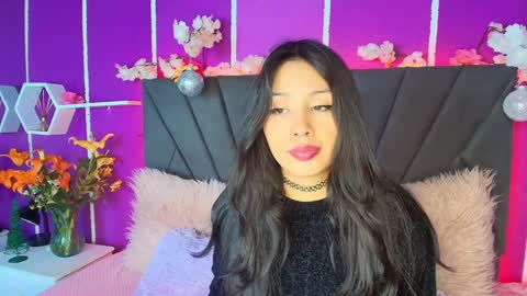 Jenner online show from December 12, 2:11 pm