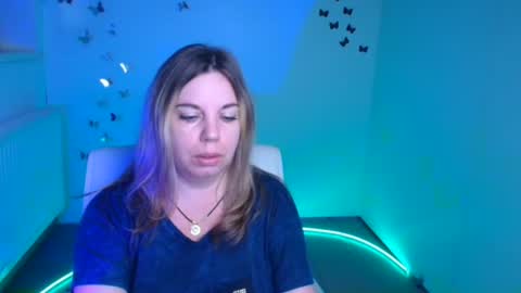 Snapshot of jennifer_moree chatting on September 27, 5:38 am Jennifer online show from September 27, 5:38 am