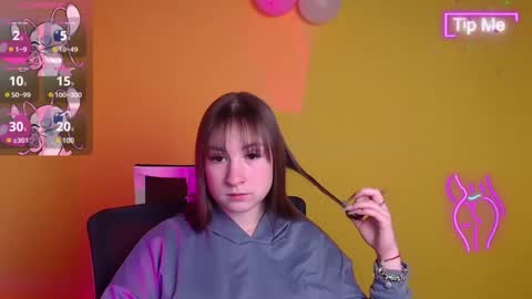 Snapshot of jennifer_xo_ chatting on February 25, 9:53 am Jennifer online show from February 25, 9:53 am