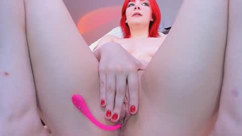 Snapshot of jenny_piper chatting on October 8, 3:34 am Jenny Piper online show from October 8, 3:34 am