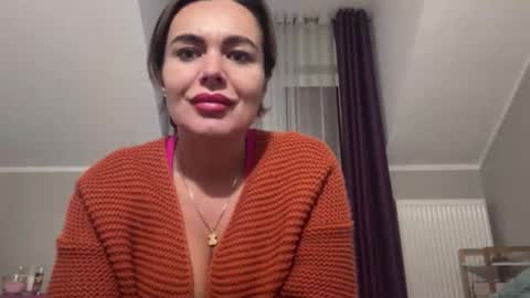 Jenny online show from October 16, 8:14 am