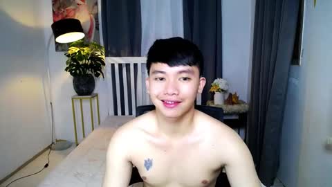 jeppie online show from February 12, 8:45 pm