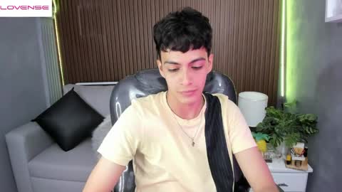  JEREMIAS  online show from May 7, 5:08 pm