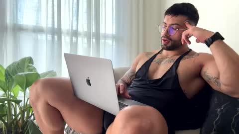 Jeremy online show from May 9, 1:17 pm