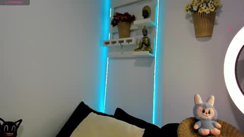 jero independent model online show from November 7, 2:36 am