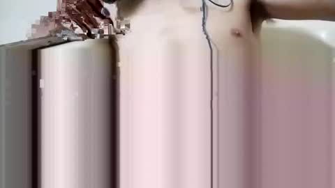 Snapshot of jeremybert83 chatting on March 9, 5:33 am jeremybert83 online show from March 9, 5:33 am