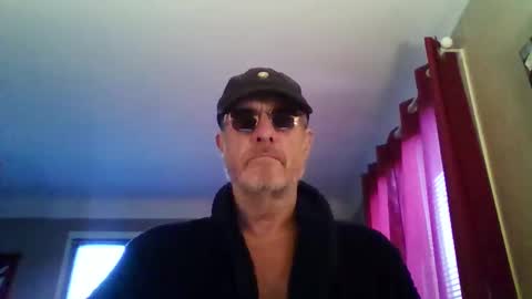 jerflor online show from January 6, 4:00 pm