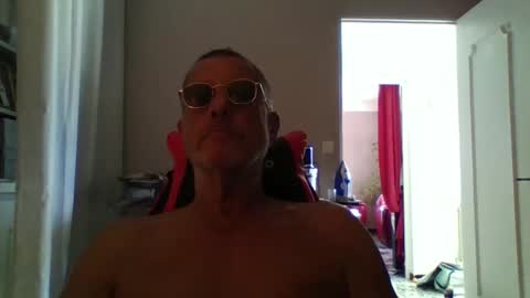 Snapshot of jerflor chatting on October 8, 12:55 pm jerflor online show from October 8, 12:55 pm