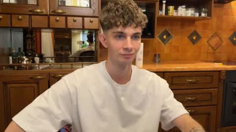 Jerry  online show from January 17, 8:17 pm