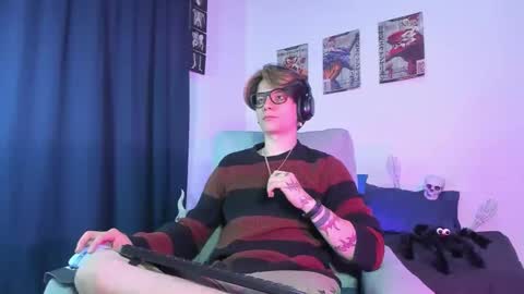 Angelo online show from October 23, 2:13 am