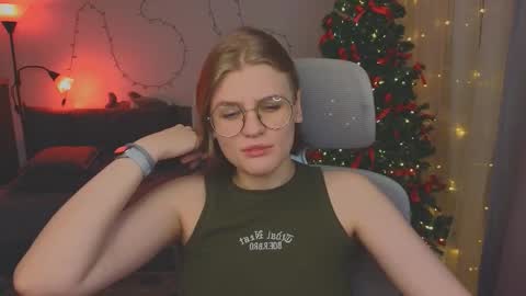  JessieVibes online show from December 21, 1:28 pm