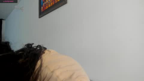 jess_hoffman online show from April 4, 8:27 pm