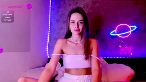 Jess online show from August 3, 3:07 pm