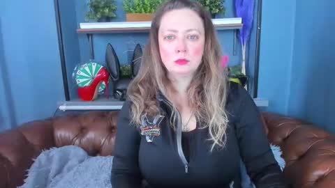 Jessica online show from March 5, 11:49 am