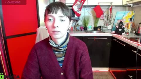 jessicaforris online show from December 16, 8:09 am