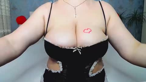 single mommy online show from March 6, 3:35 pm