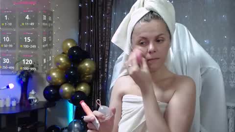 Jess online show from September 13, 9:50 pm