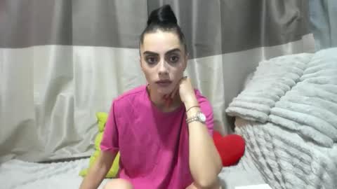 Jessy online show from November 17, 6:43 pm