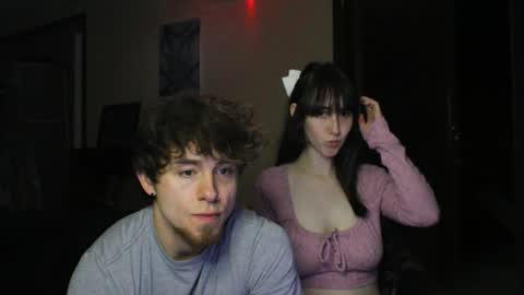 jessystrings online show from April 14, 5:44 am