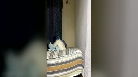 jesus29936 online show from June 3, 1:47 pm