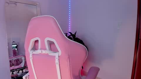 Jessica online show from March 6, 8:19 pm