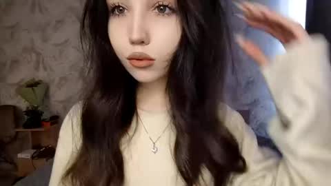 I am Gina ntmu Lets hit 10 Thumbs Up together online show from April 16, 6:46 am