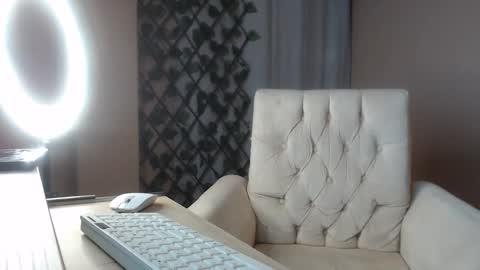 jffer_slhom online show from May 3, 10:38 pm