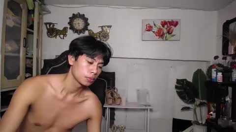 jhan_destroyer2003 online show from December 16, 4:23 am