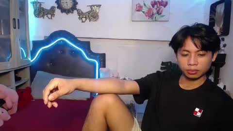 jhan_destroyer2003 online show from December 6, 4:19 am