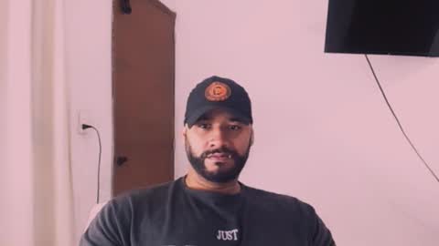 En moreno online show from January 13, 9:33 pm