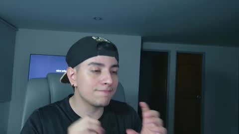 Jhoan Saenz online show from November 7, 3:31 am