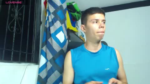JhoanVelezModel online show from October 4, 5:27 am