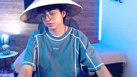 Jhoel online show from October 31, 9:48 pm