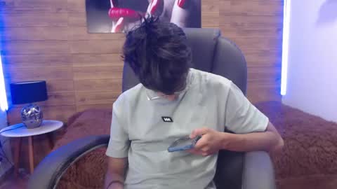 Jhoel online show from March 7, 3:07 pm