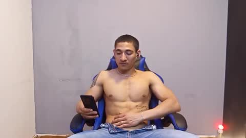 jhonny_thes28 online show from February 7, 3:20 am