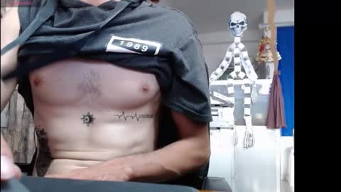 jhosuamoore2 online show from October 28, 9:27 pm