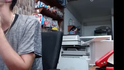 jhosuamoore2 online show from February 25, 1:31 am