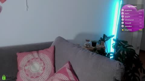 jhulysex online show from December 17, 1:29 am