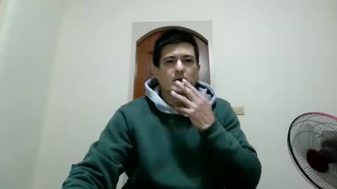 jhwozy online show from December 21, 1:53 pm